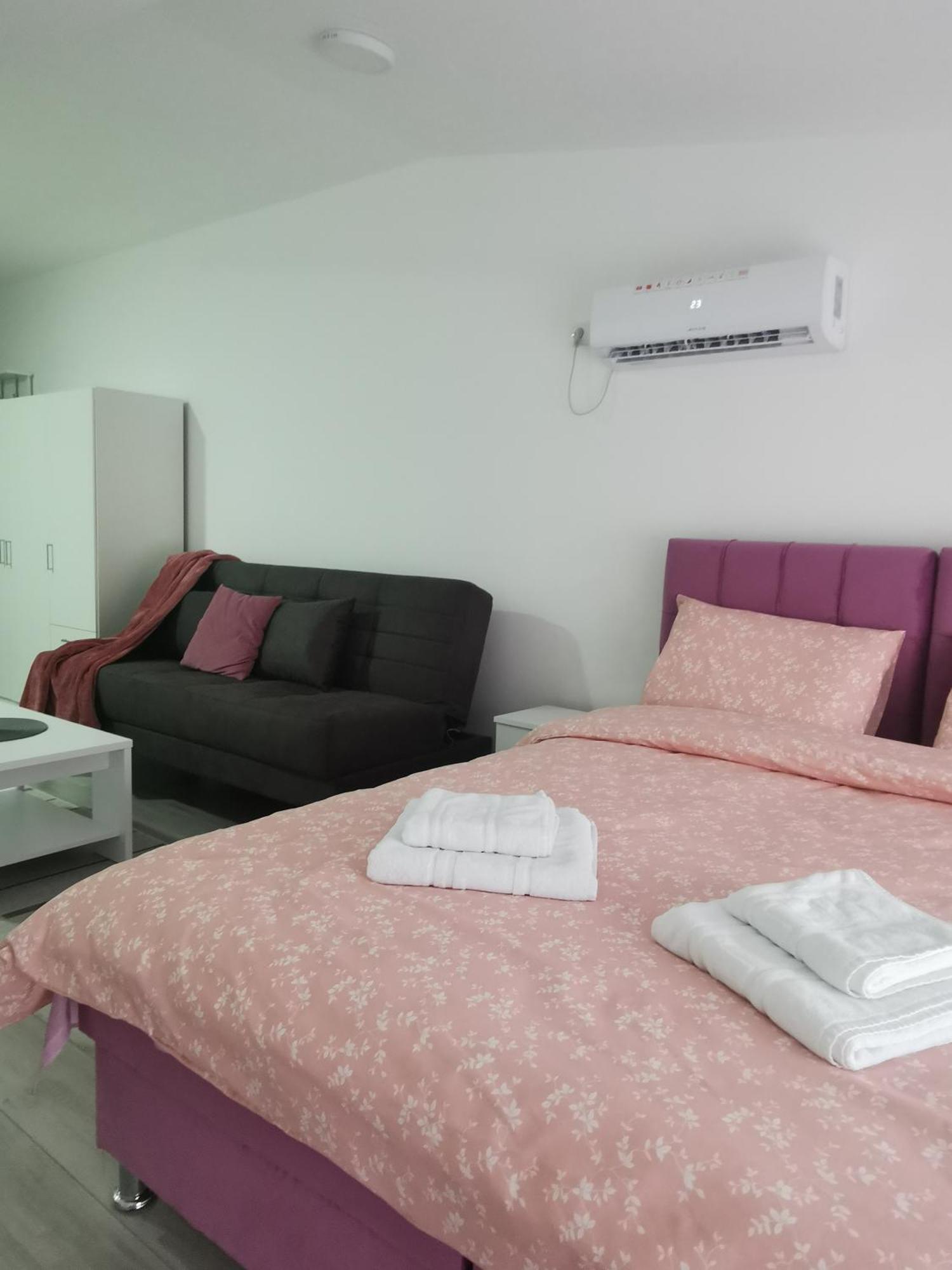 Studio Apartmani Banja Koviljača Exteriér fotografie